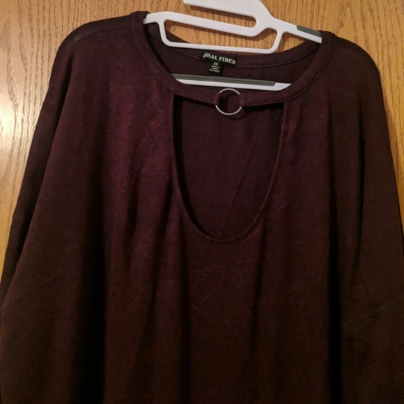 Keyhole top - Picture 4 of 4